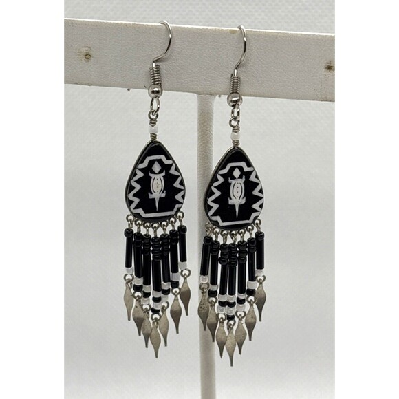 Vintage Black & White Beaded Fringe Dangle Drop Earrings Lizard SW Style Retro - Picture 2 of 7